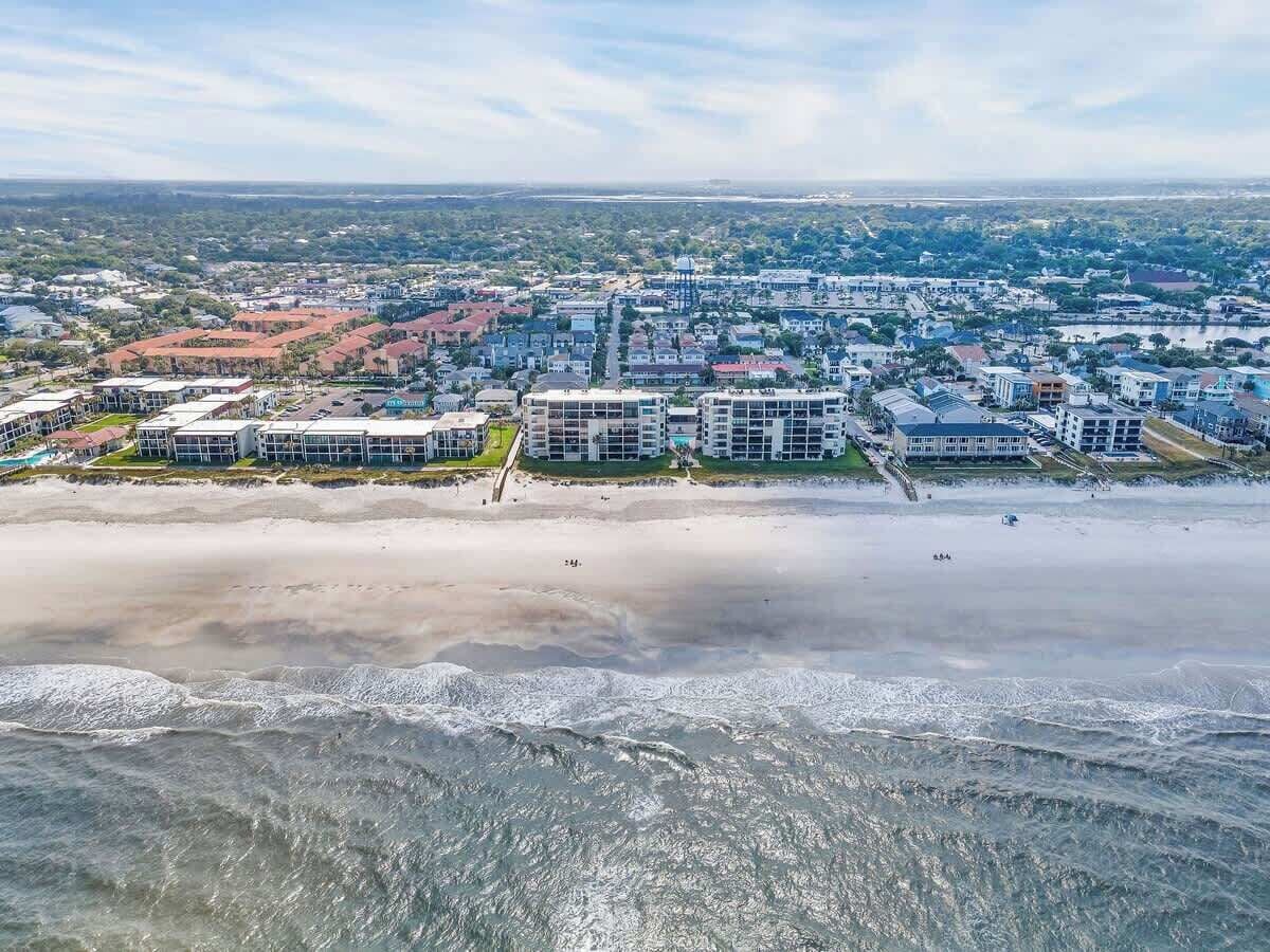 Nær stranden