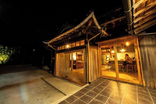 No breed or number limit Completely dogfree char / Sumoto Hyōgo