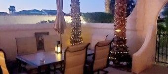 The Island Barcelona @ the Nautical Estates. Boat parking,
2 car garage, pool.