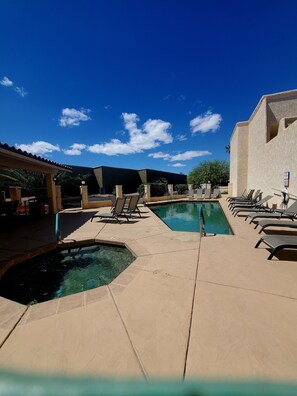 Pool - The Island Barcelona @ the Nautical Estates. Boat parking,
2 car garage, pool. (Lake Havasu City)