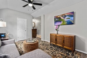 Smart TV