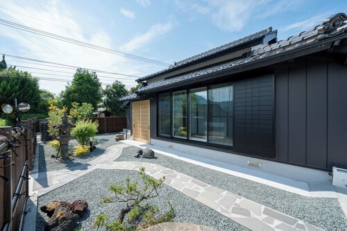 Entire house available for rent Renovated old ho / Aso Kumamoto