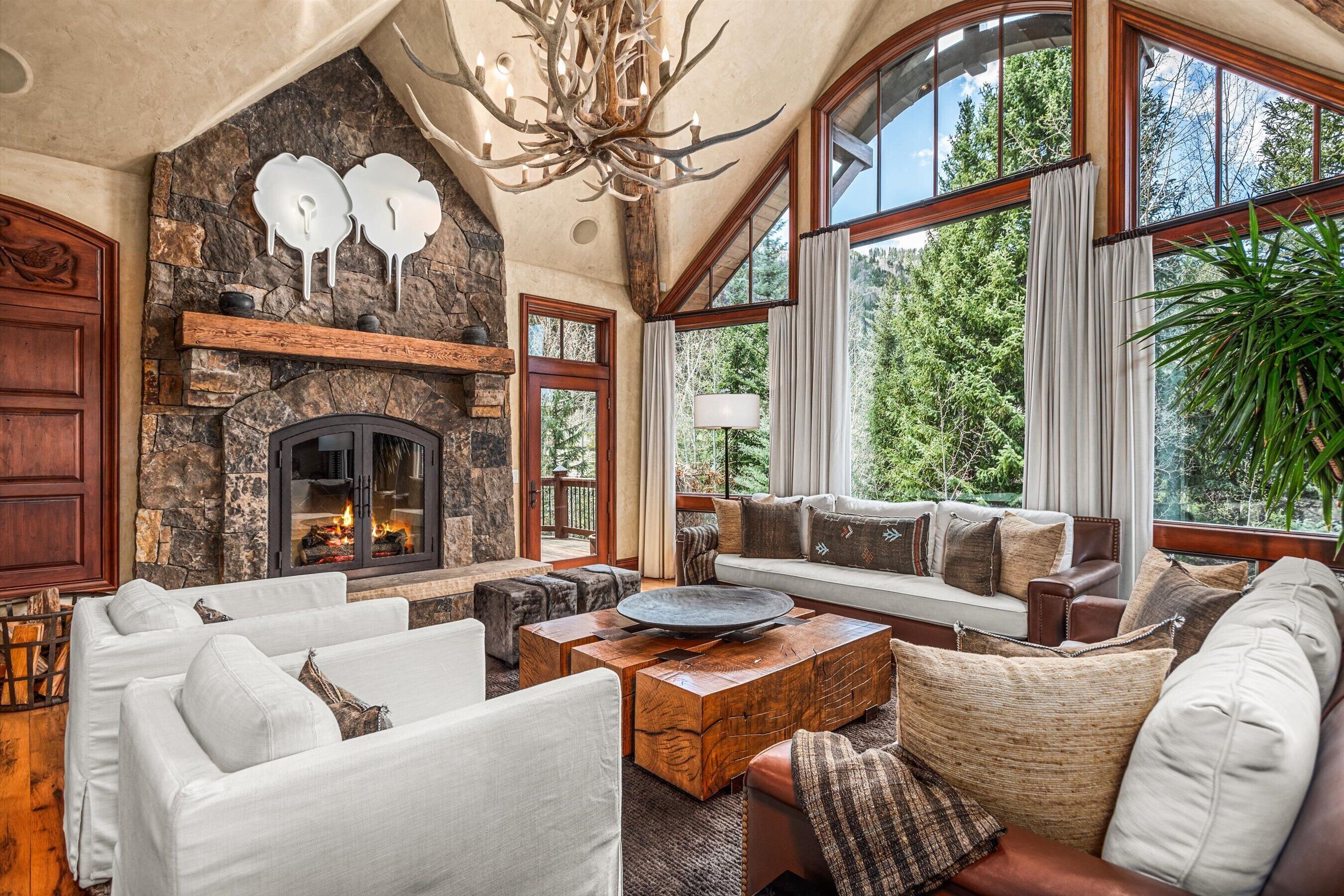 Luxurious Aspen Living!
