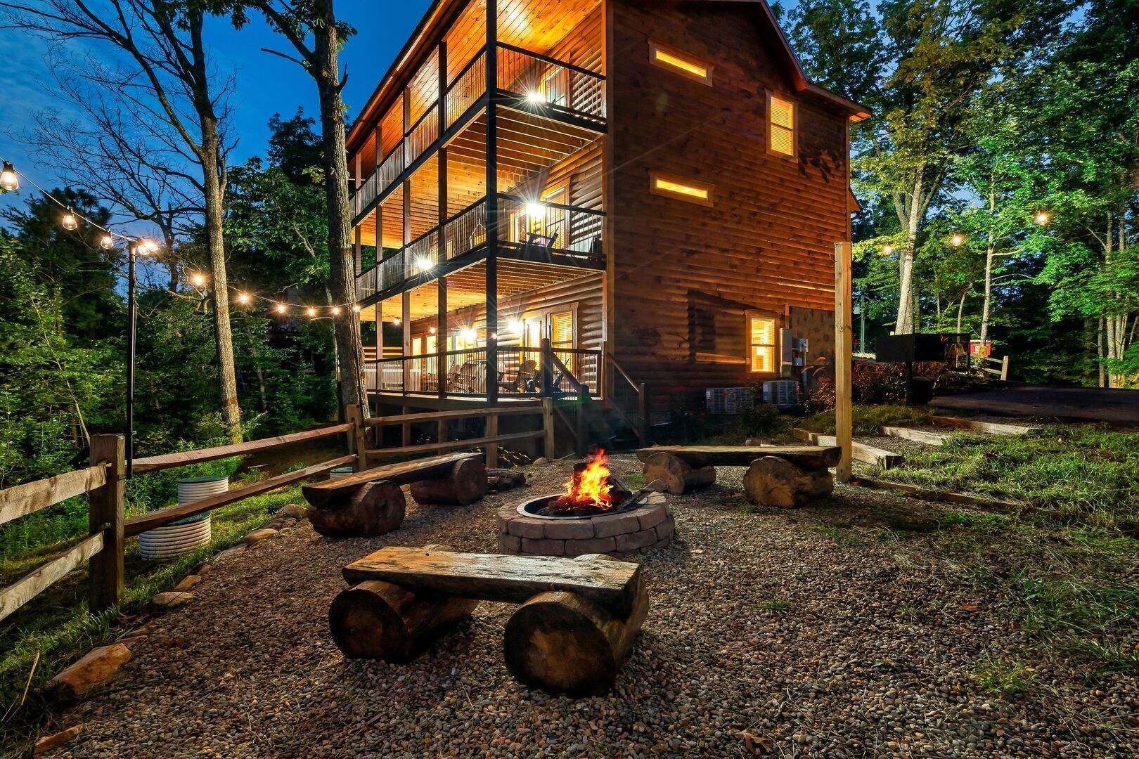 المنطقة المحيطة ب المنشأة