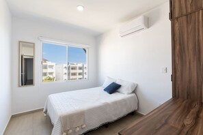 Strykejern/-brett, wi-fi og sengetøy