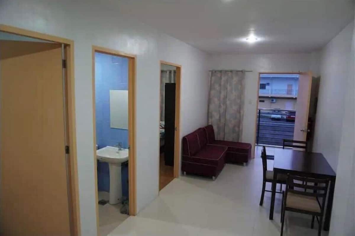 Apartment, 2 Bedrooms, Non Smoking | 2 bedrooms, desk, free WiFi
