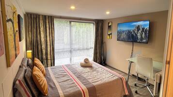 1 soveværelse, skrivebord, strygejern/strygebræt, Wi-Fi