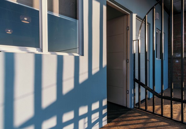 Chambre Standard double, vue partielle sur la mer | AccĂšs au Wi-Fi (inclus)