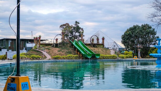 Outdoor pool - One Alo Hotel and Resort by Hiverooms (Manaoag)