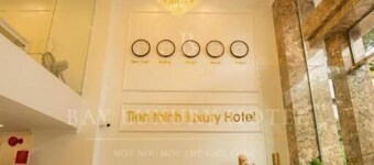 Tien Thinh Hotel Ha Long- by Bay Luxury