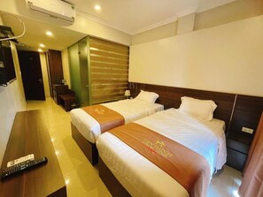 1 bedroom, free WiFi - Tien Thinh Hotel Ha Long- by Bay Luxury (Ha Long)