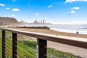 Beach nearby - Magnoli Apartments  (Palm Beach)