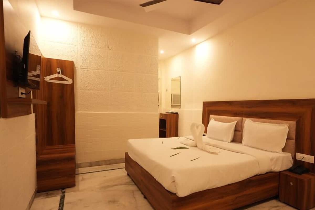 Deluxe Room | Free WiFi