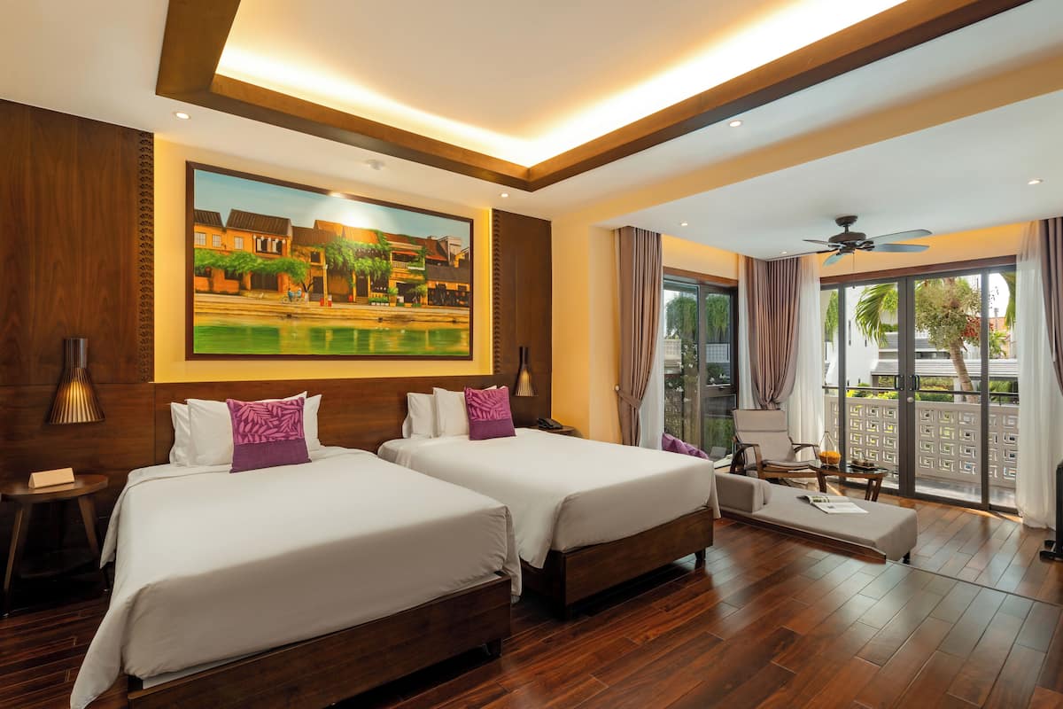Suite Twin | Minibar, in-room safe, desk, soundproofing