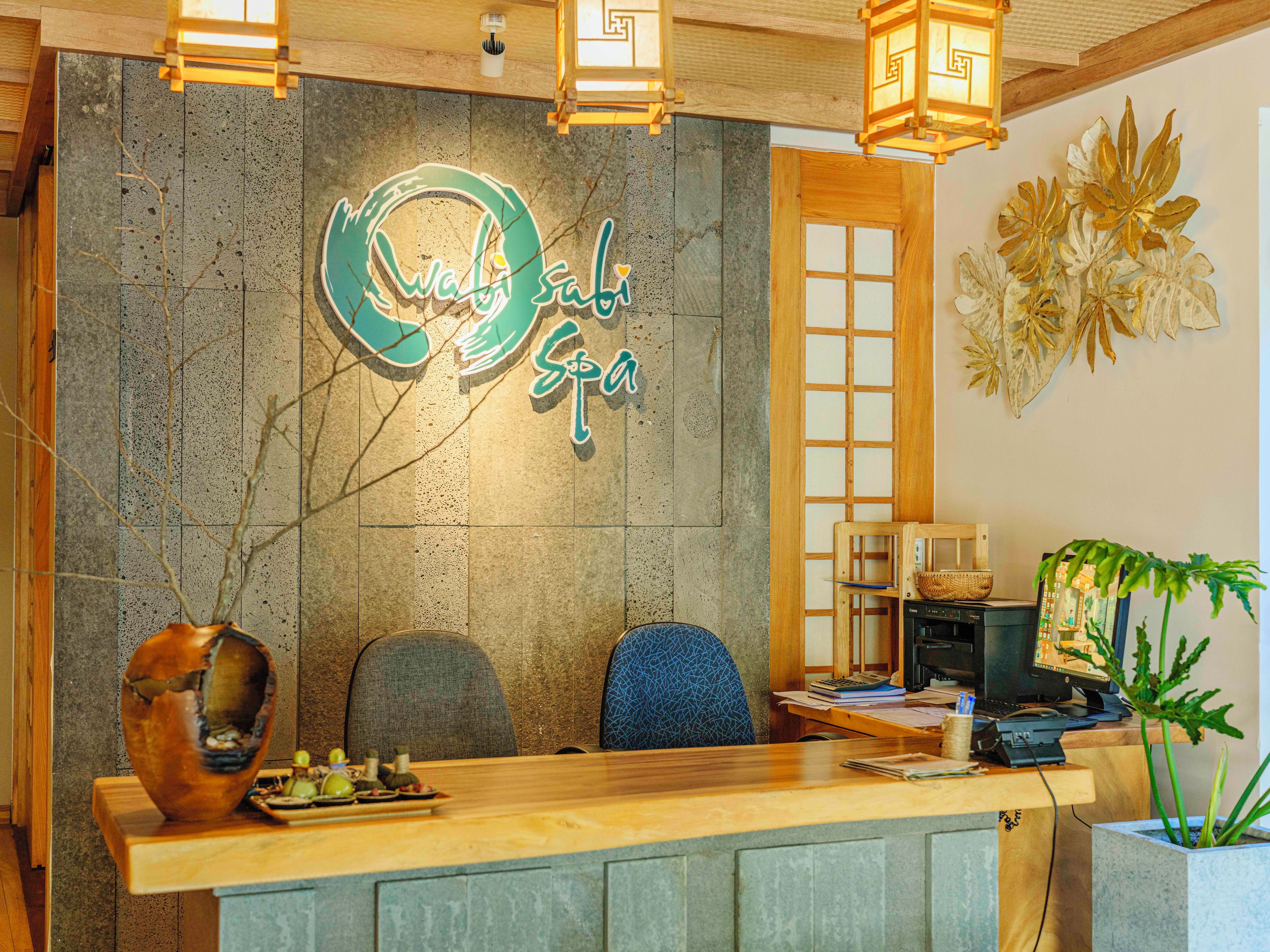 Resepsionis spa