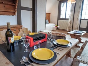 Dining - Plan Névé 5 by Interhome (Villars)