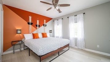 2 habitaciones, escritorio, tabla de planchar con plancha y wifi