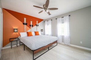 2 bedrooms, desk, iron/ironing board, WiFi