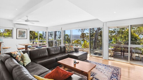 Light House - A tranquil retreat harmonizing with nature.