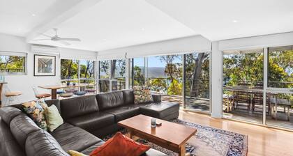 Light House - A tranquil retreat harmonizing with nature.