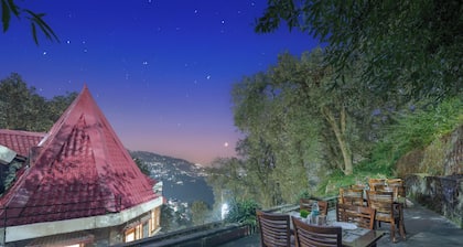 Wingait Inn - Hotel Near The Mall Road