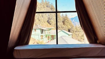 Chalet ejecutivo, vista a la colina | Vista desde la habitación