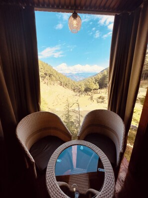 Snow Ventana | View from room -  WOW STAYZ2 Ashoka Grand (Dalhousie)