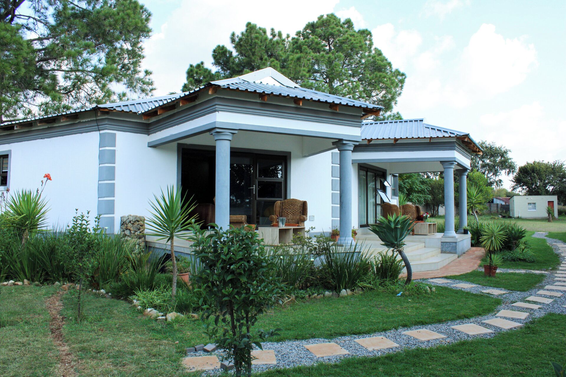 숙박 시설 정면