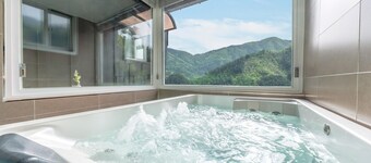 Gapyeong Gipeunsanarae Spa Pension