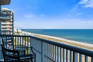 Property grounds - Just In! 2BR Emerald Dolphin Escape w/ Sparkling Gulf Views (Pensacola Beach)
