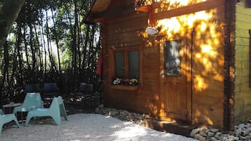 Enceinte de lâhĂ©bergement