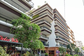Exterior - Penthouse in Romantic Zone! Pacifica 604 2BD Penthouse for rent in Old Town, Pue (Puerto Vallarta)