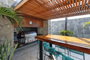 Outdoor dining - Penthouse in Romantic Zone! Pacifica 604 2BD Penthouse for rent in Old Town, Pue (Puerto Vallarta)