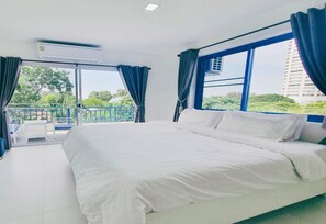 Superior Double Room | 1 bedroom, laptop workspace, free WiFi, bed sheets
