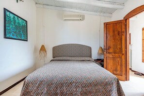 家庭公寓, 2 間臥室, 2 間浴室 (Dama Tenz House In The Historic) | 2 間臥室、熨斗/熨衣板、免費無線上網、床單