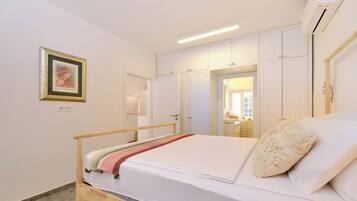 Family House, Multiple Bedrooms, 2 Bathrooms (Charming Island Villa Alba) | 3 bedrooms, in-room safe, iron/ironing board, free WiFi