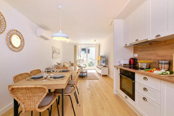 Unclassified image, 1 of 35, button - Island Villa Alba With Terrace & Grill (Mali Losinj)