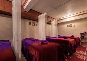 Sauna, hot tub, steam room, hot stone massages, Thai massages, massages - Sapa Luxury Hotel & Spa (Sa Pa)