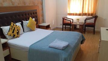 Tabla de planchar con plancha y wifi gratis