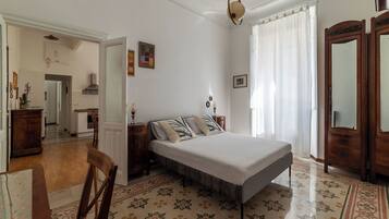 2 Schlafzimmer, BĂŒgeleisen/BĂŒgelbrett, Reisekinderbett, WLAN