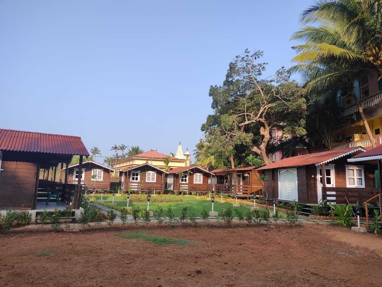 Standard Double Room | Garden view