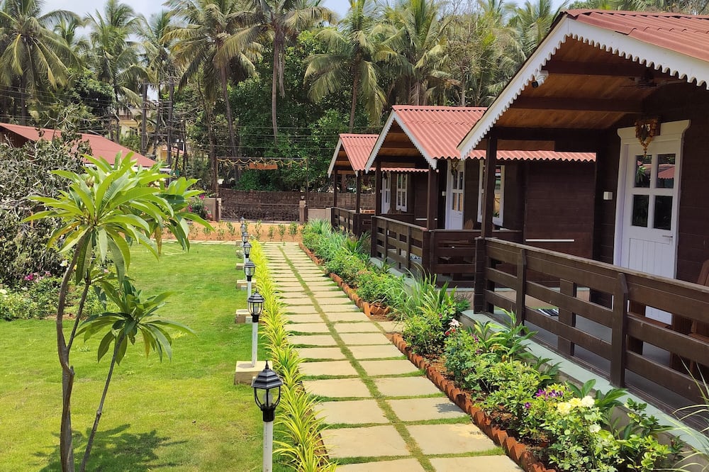 B R Cottages