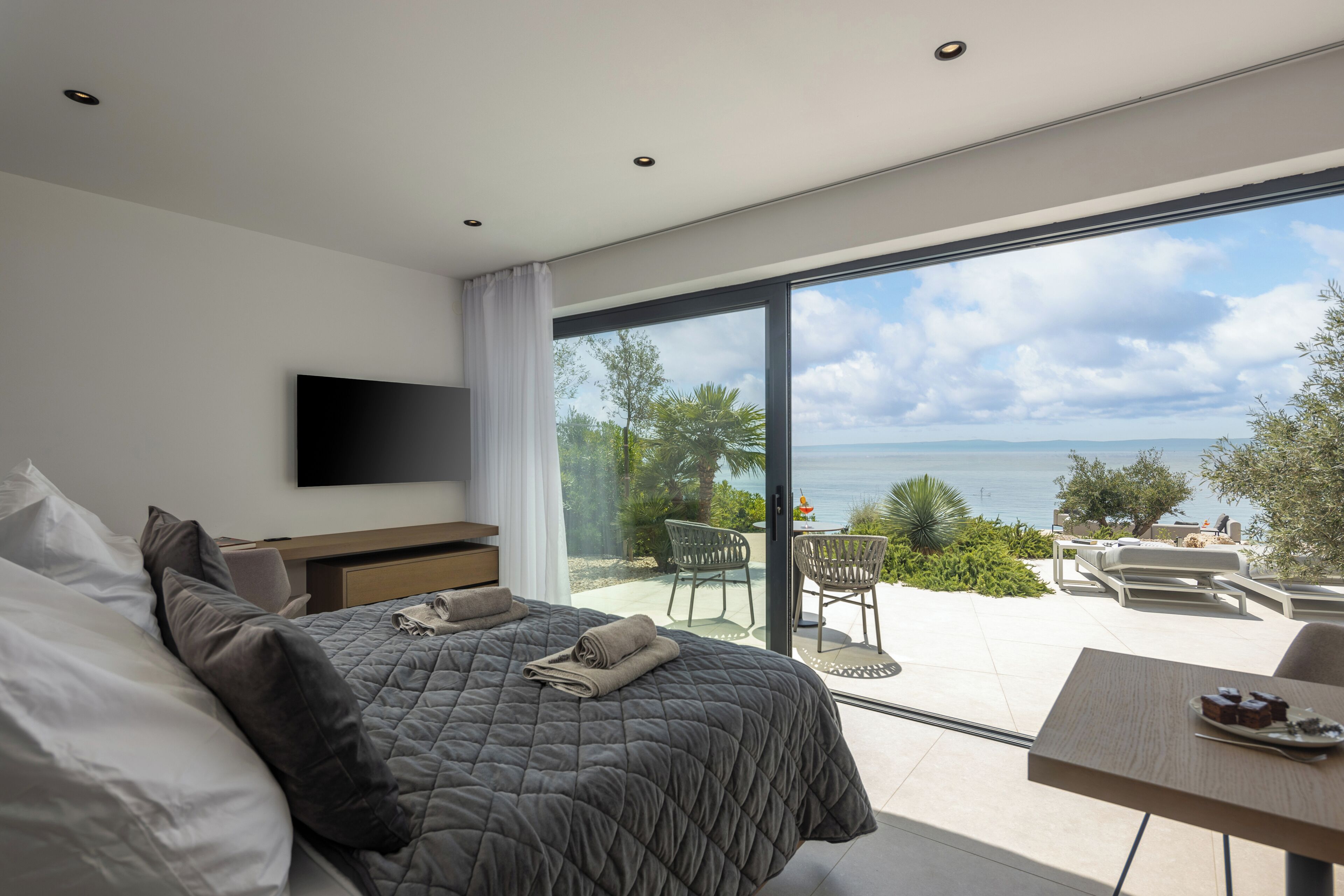 4 Schlafzimmer, Bügeleisen/Bügelbrett, Reisekinderbett, WLAN