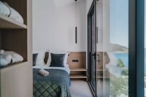 4 chambres, fer et planche à repasser, lit de bébé portatif, Wi-Fi