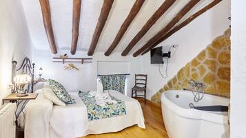 1 chambre, fer et planche Ă repasser, Wi-Fi gratuit, draps fournis