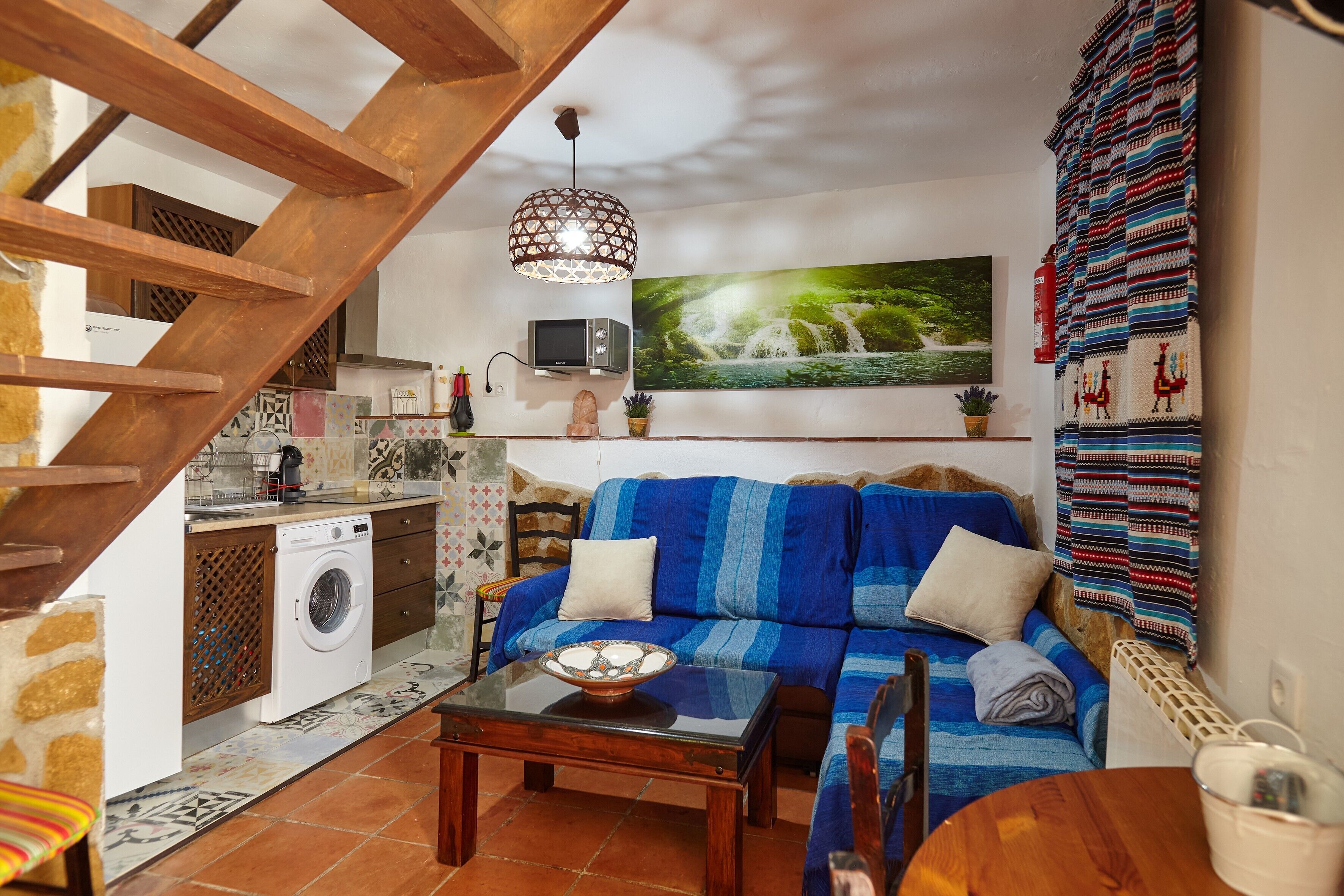 Télévision, cheminée