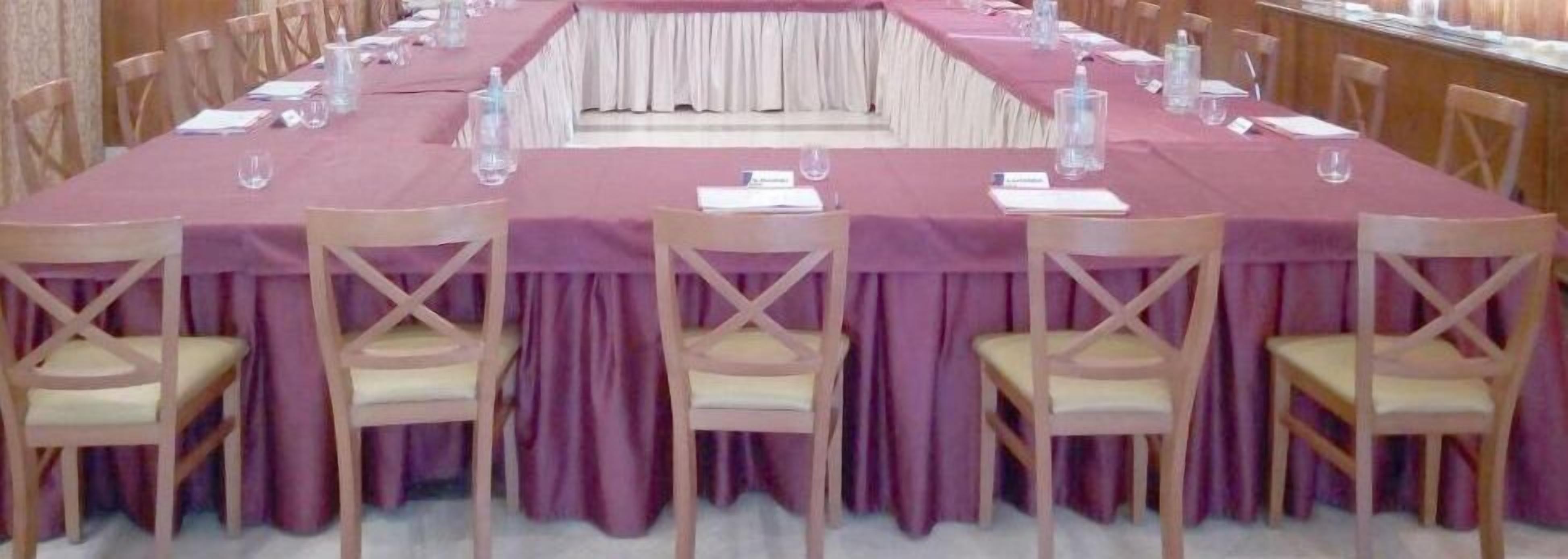 Toplantı salonu/imkânları