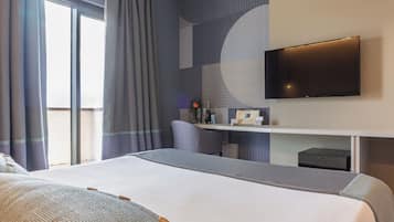 Doppia Business uso singolo, balcone | Una cassaforte in camera, tende oscuranti, Wi-Fi gratuito