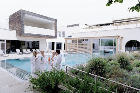 Exterior. Hotel Fontana Olente