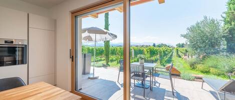 تناول الطعام